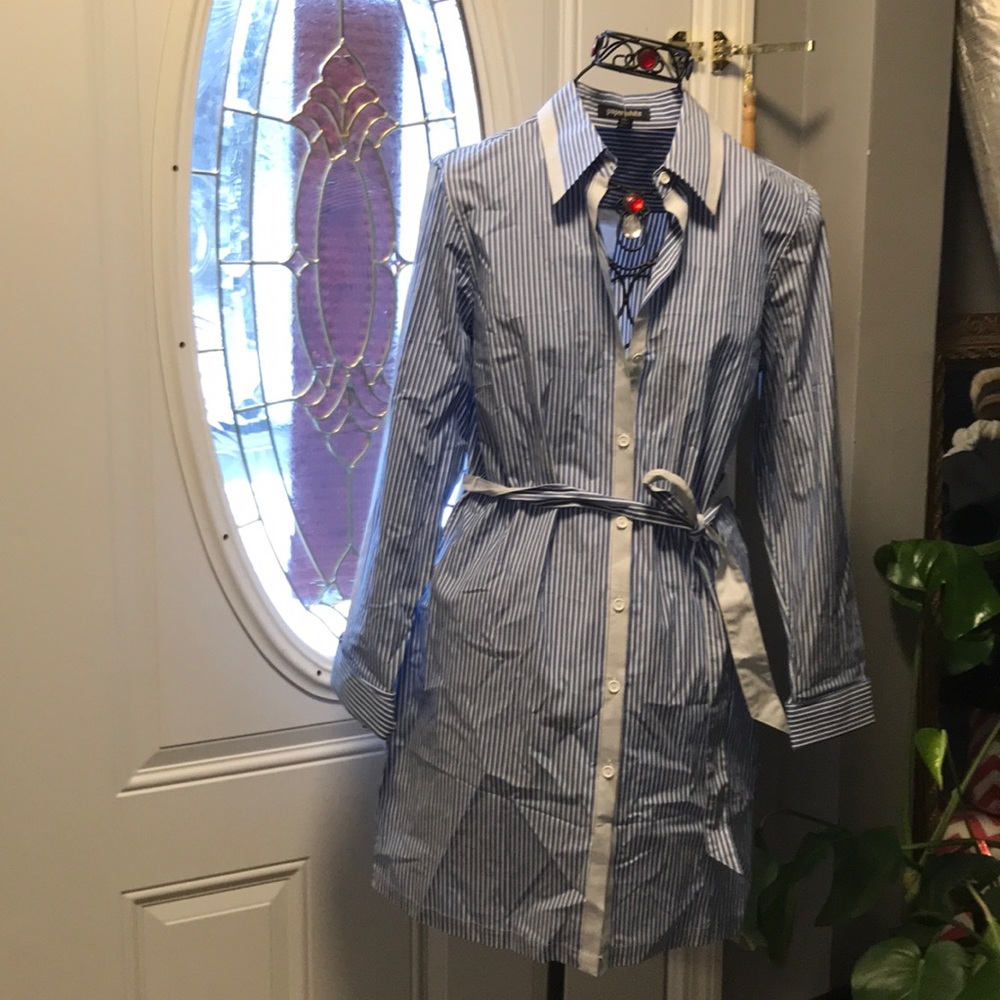 Paperwhite Dress women’s size 10NWT